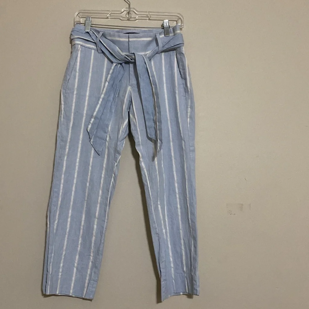 Banana Republic Logan crop Blue White linen Striped pants women 0 vacation beach
